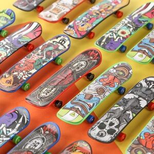 50 PCS Mini Finger Skateboards